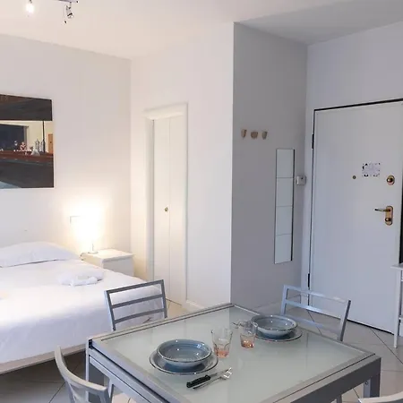 Altido Charming Apt With Terrace Next To Giardino Scotto