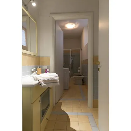 Altido Charming Apt With Terrace Next To Giardino Scotto Апартаменты